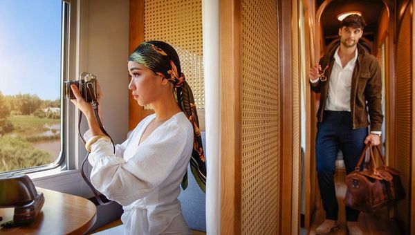 The Vietage by Anantara, with its second luxury carriage, offers a five-hour journey from Nha Trang to Quy Nhon, featuring exclusive private booths, regional delicacies, a bar, and spa treatments. The Vietage by Anantara, with its second luxury carriage, offers a five-hour journey from Nha Trang to Quy Nhon, featuring exclusive private booths, regional delicacies, a bar, and spa treatments.